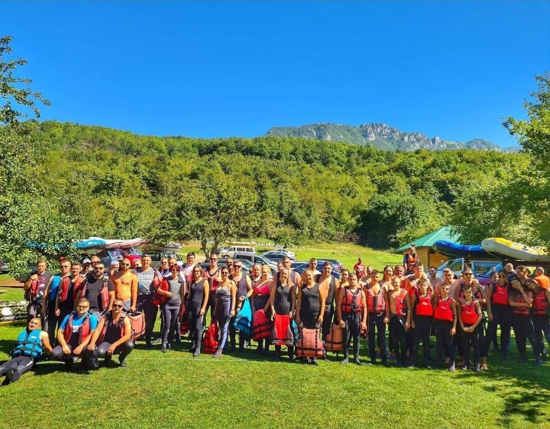 Готель Rafting Camp Tara 87 Hum Екстер'єр фото