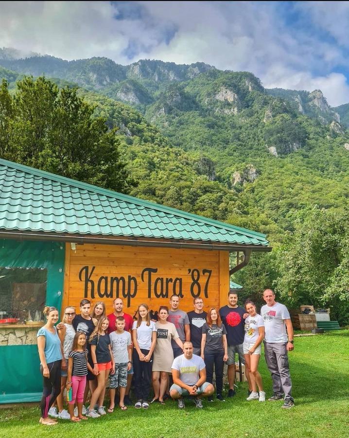 Готель Rafting Camp Tara 87 Hum Екстер'єр фото