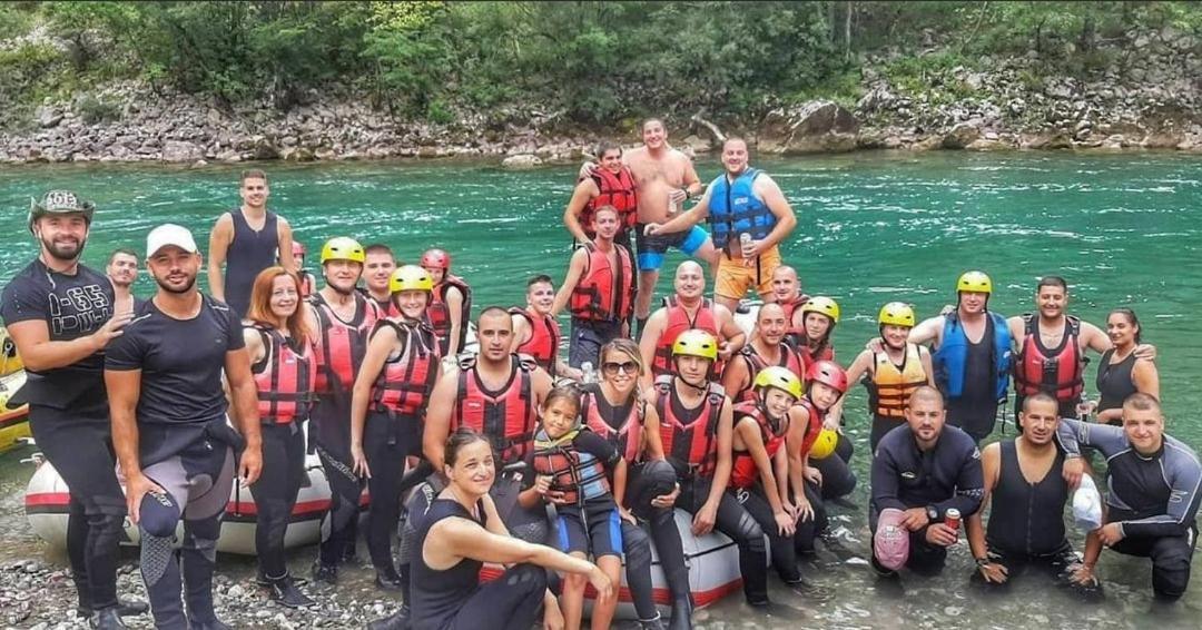 Готель Rafting Camp Tara 87 Hum Екстер'єр фото