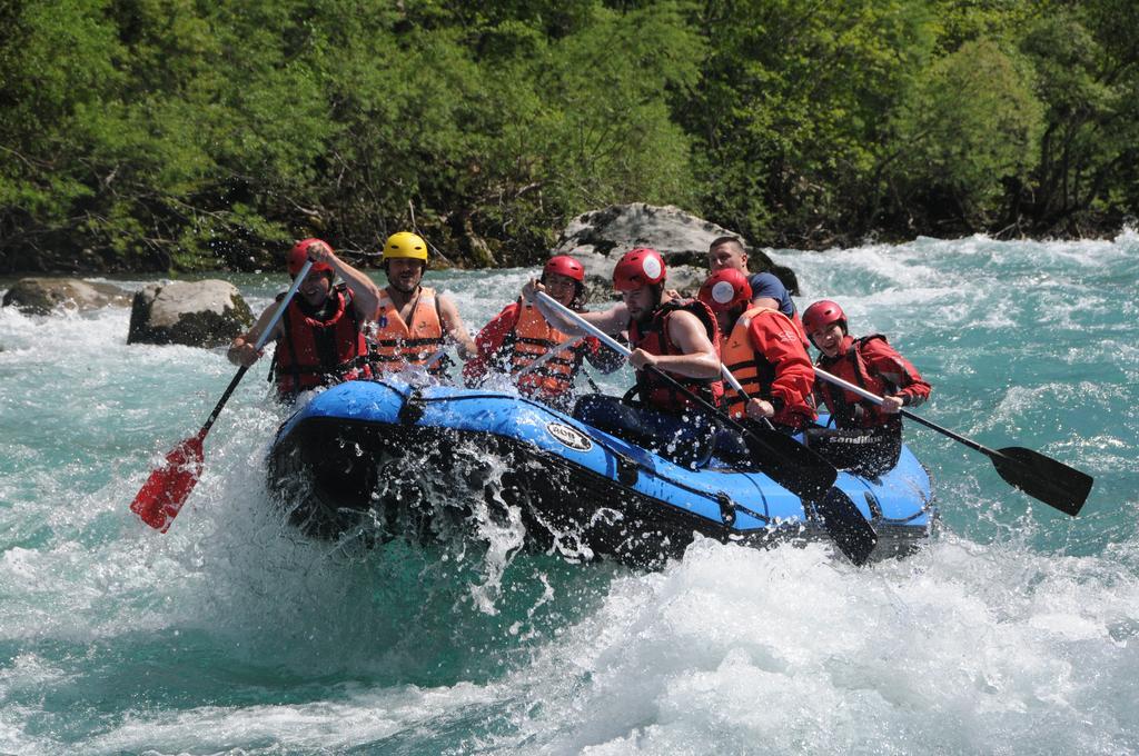 Готель Rafting Camp Tara 87 Hum Екстер'єр фото